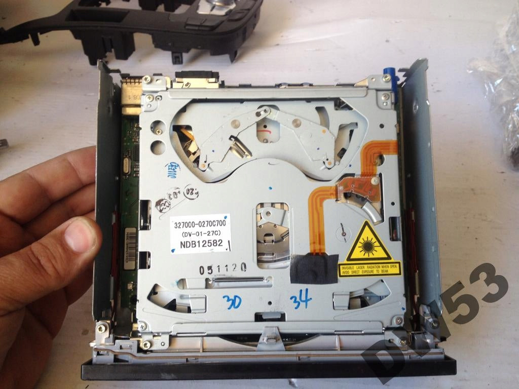 AUDI NAVIGATION DVD 4E0919887D demontaż