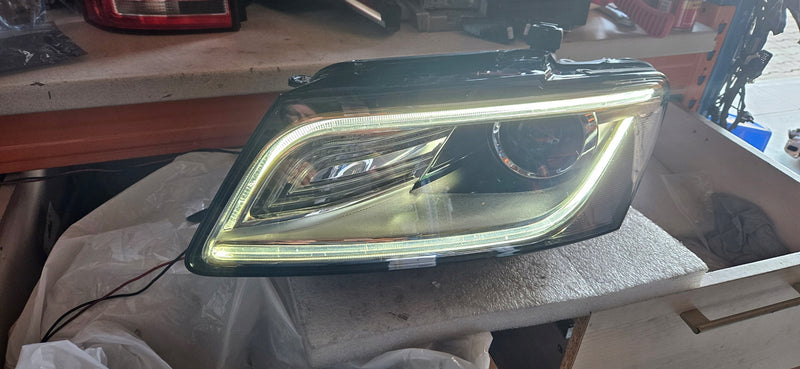 8R0941043C NOWY Lewy kompletny xenon LED Audi Q5 po lifcie IDEAŁ!