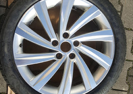 ce801e911f2bf4765eefe30faf39a3f7