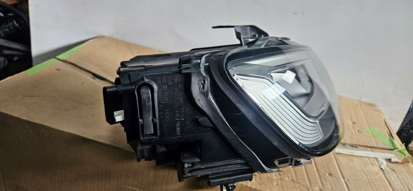 8V0941034C IDEAŁ Pr FUL LED Audi A3 S3 RS3 LIFT 2018r