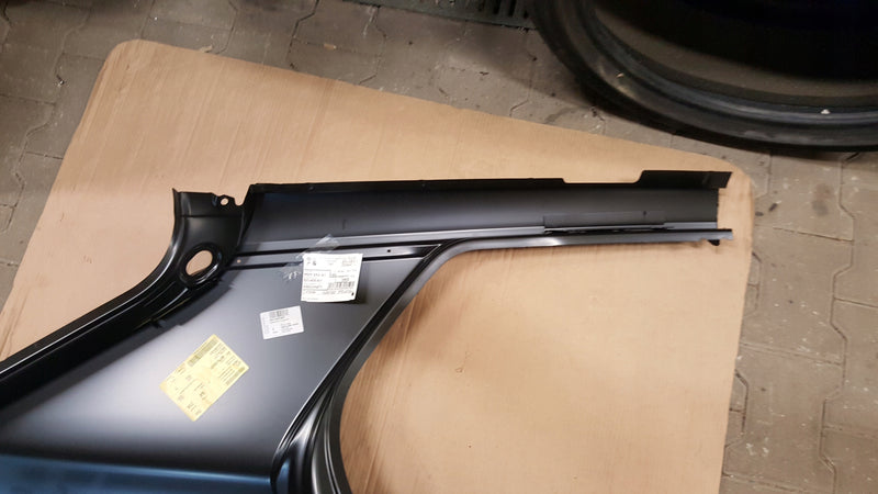 AUDI A1 II 82G PRÓG TYLNY BŁOTNIK LEWY TYŁ 18-24 82G809837