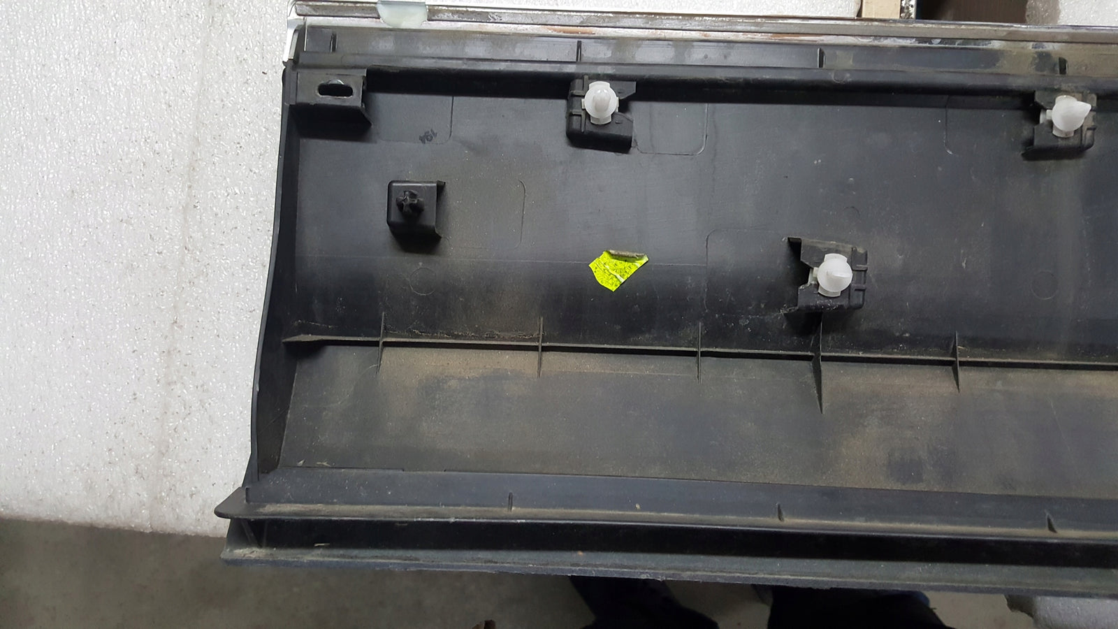 Listwa Drzwi Prawy Tył VW Tiguan II 2 5NA854950N 5NA854950P