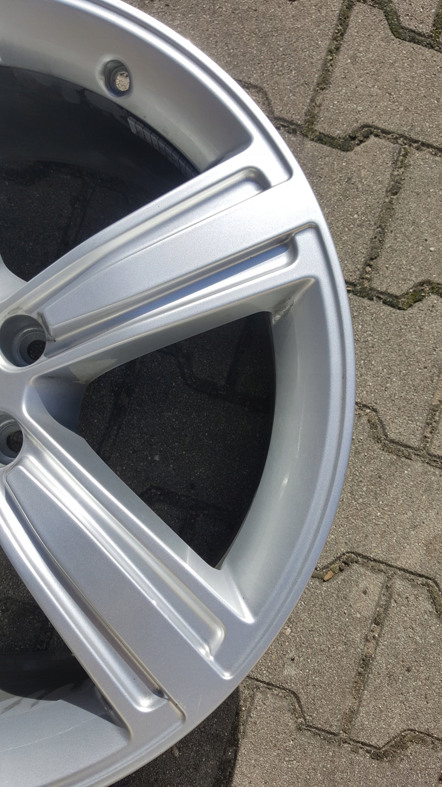 6c875b081f5fdeeeac289d1cb1ffda85