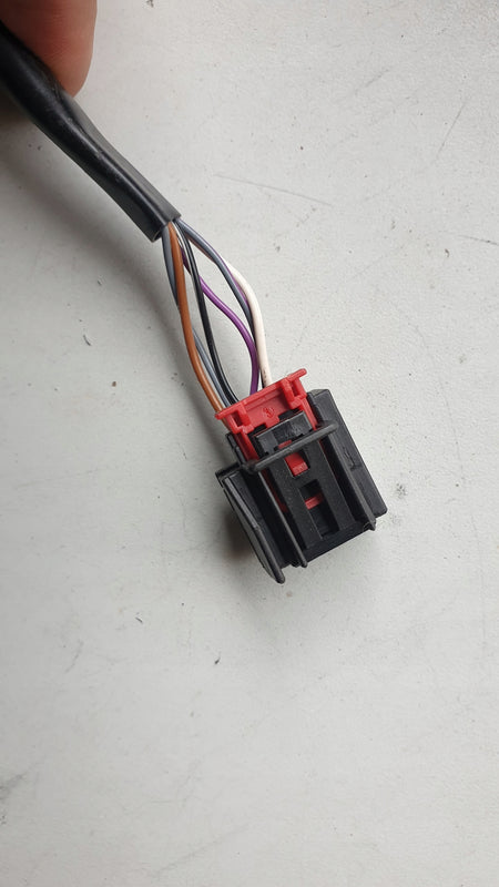 Pr Lusterko zewnętrzn Vw Touran 1T1857502TA 6 pin