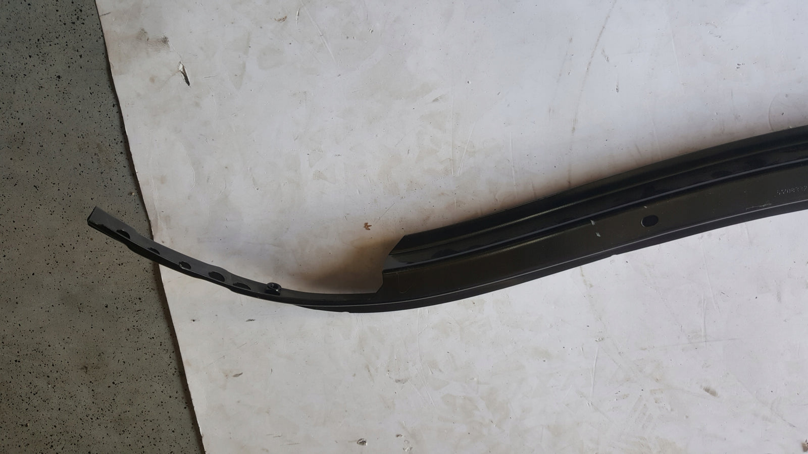 Oryginalny VW 5M0833299E Uchwyt mocujący tylnych lewych drzwi GOLF PLUS 5M