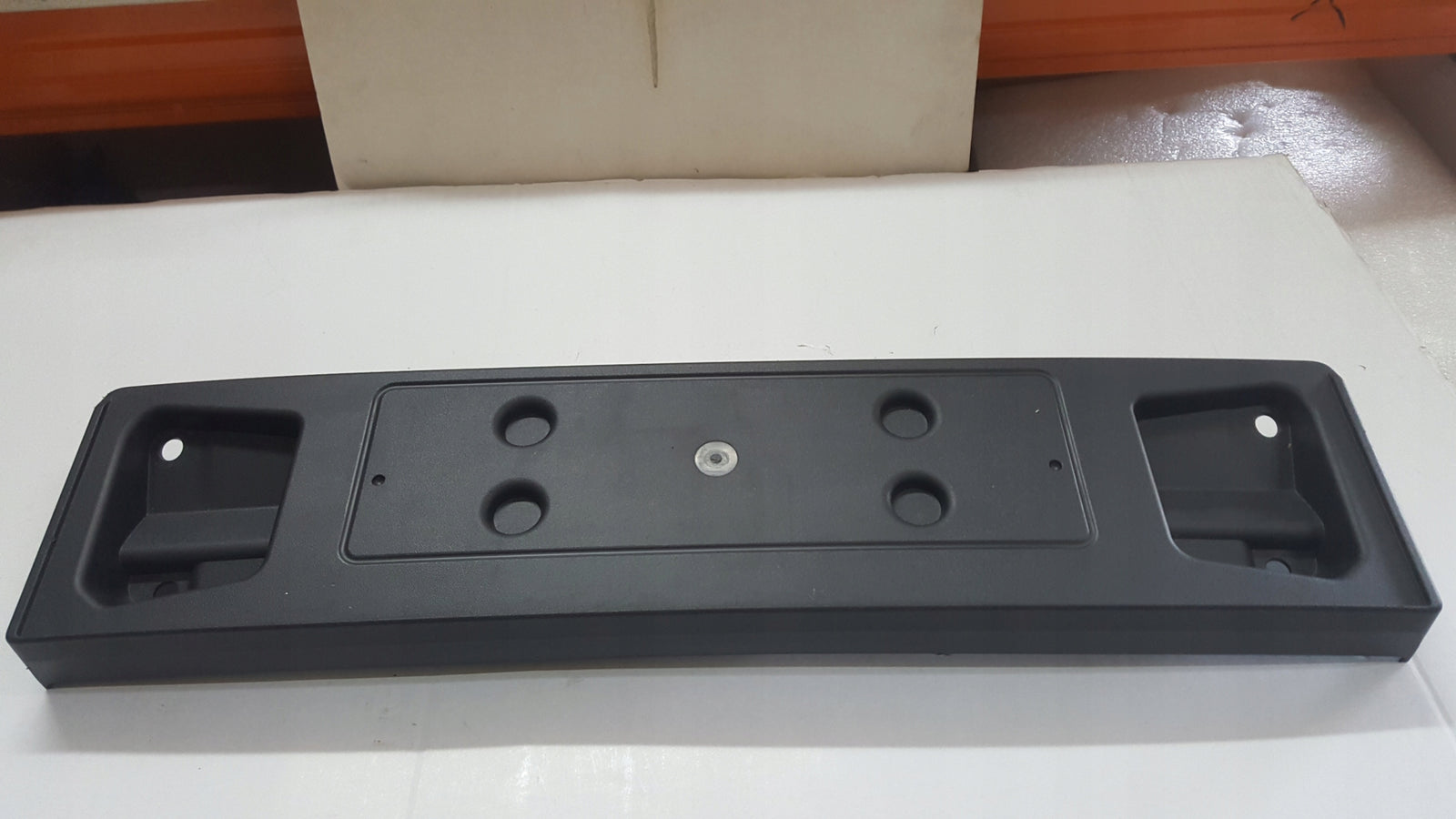 Ramka tablicy przód CUPRA FORMENTOR 5FF807287A demontaż
