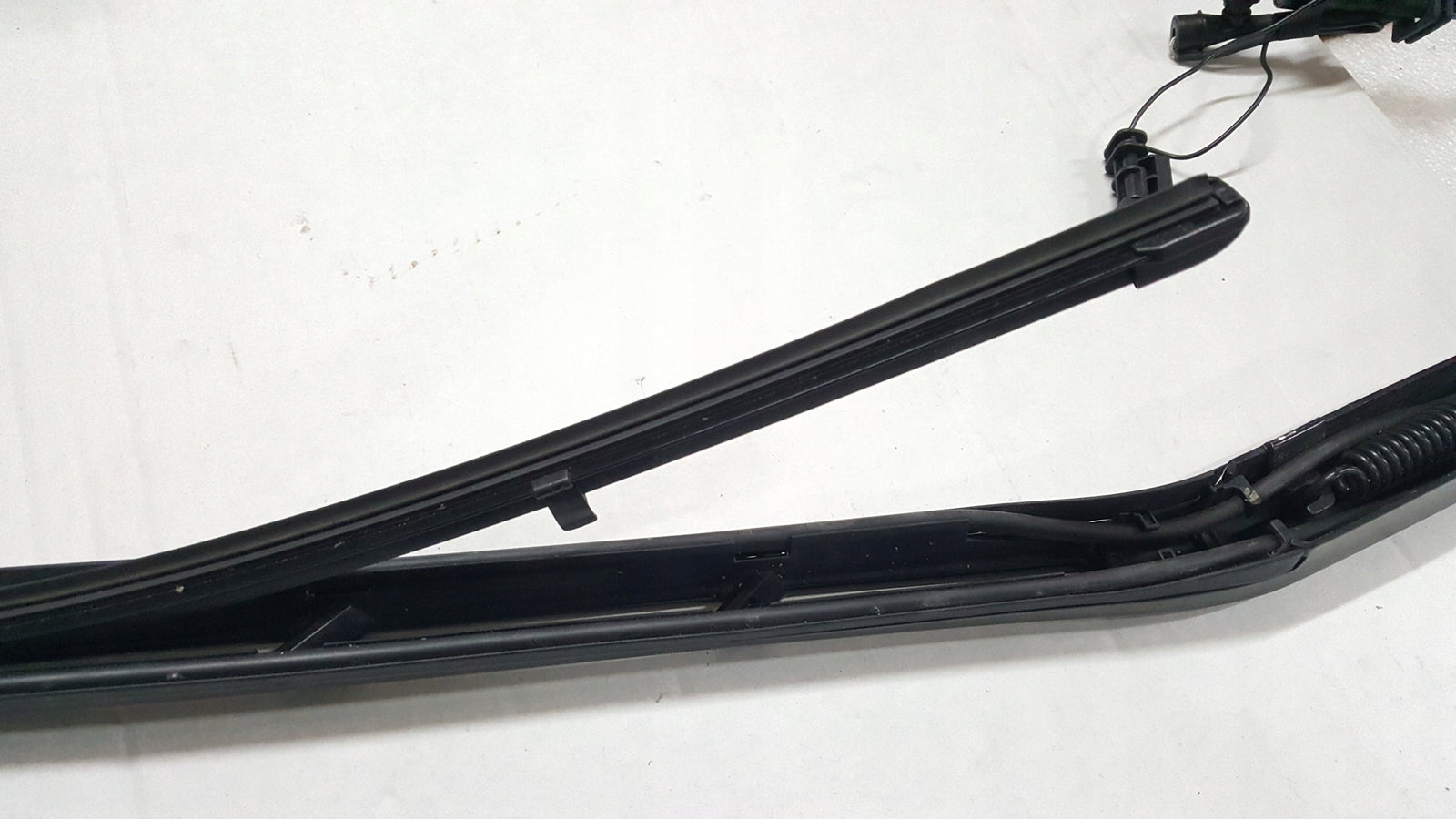 Ramię wycieraczki pióro lewa strona AUDI A6 (C8) A7 RS6 RS7 4K19554007B