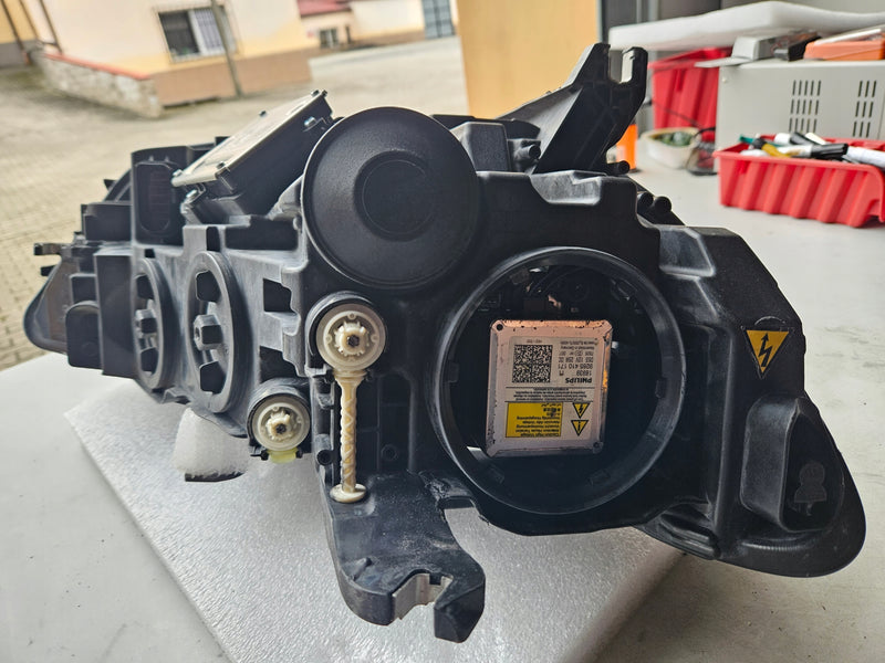 Le kompletny xenon LED Audi A6 Lift 4G0941005F 2016r