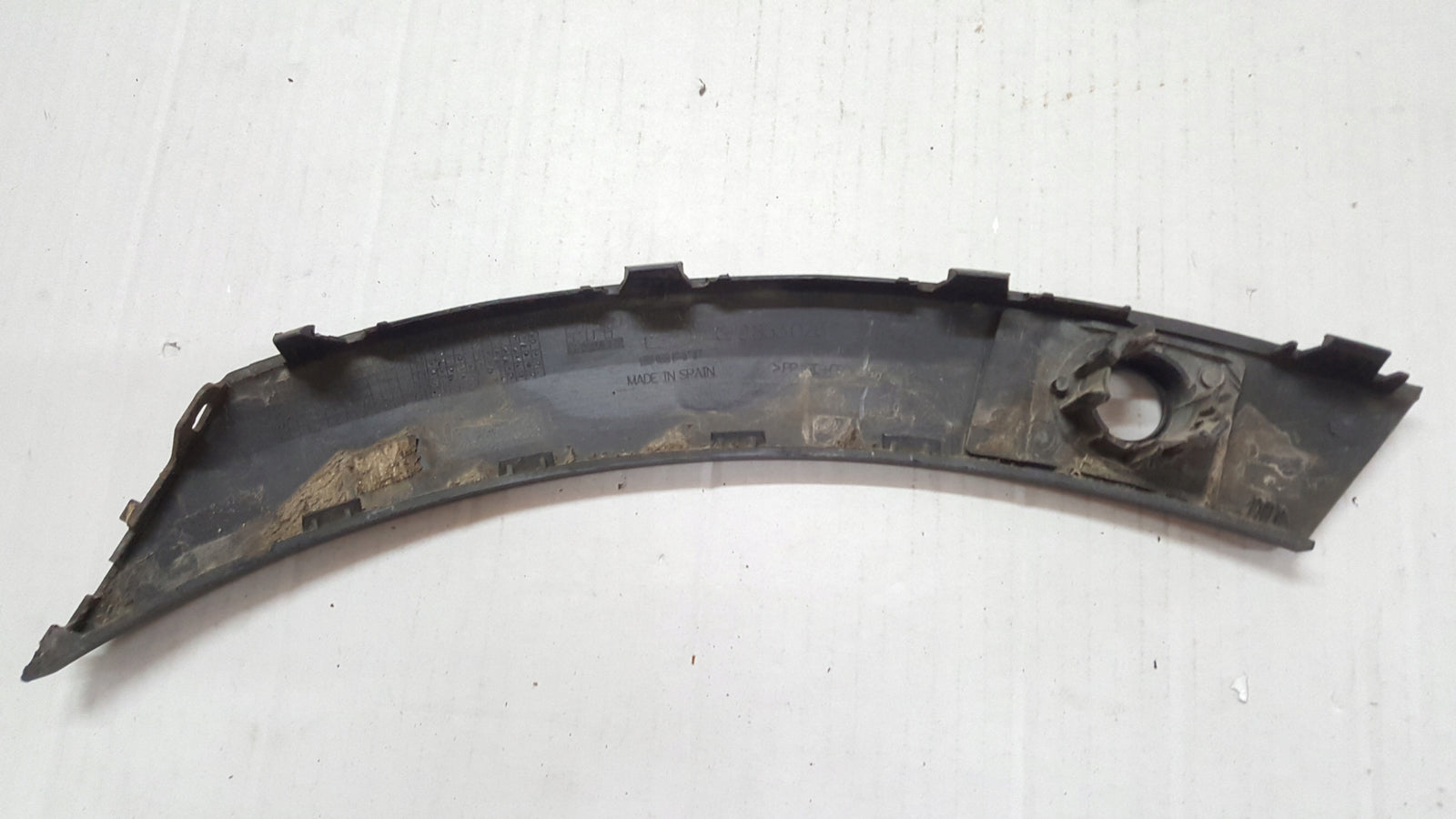Listwa zderzaka prawy tył SEAT ARONA 6F9853026 demontaż