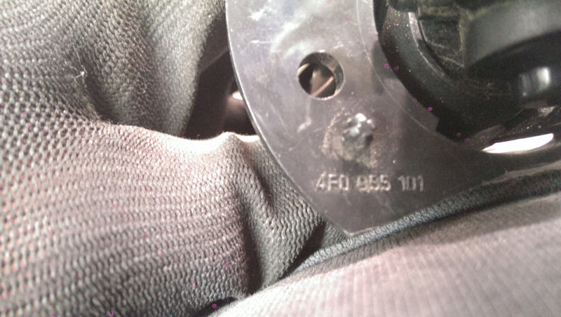 Lewy spryskiwacz reflektora AUDI A6 C6 4F0955101