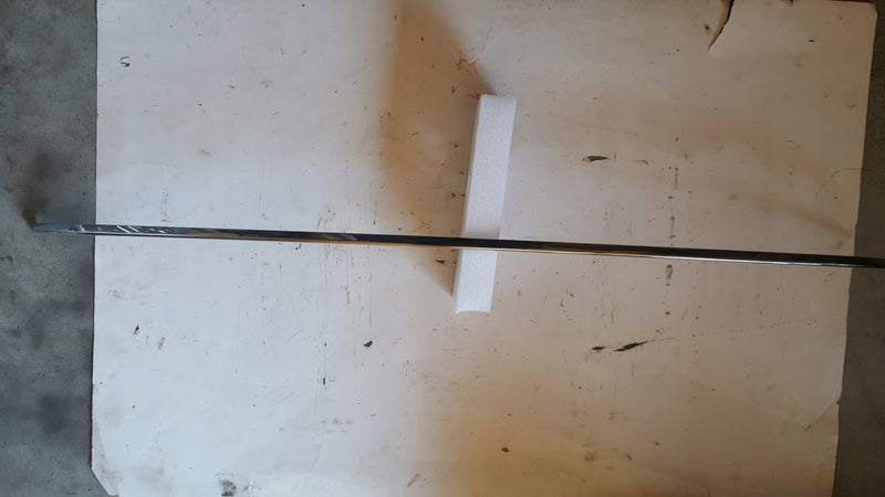 Środkowa listwa zderzaka przedniego VW PASSAT B8 3G0853245 DEMONTAŻ