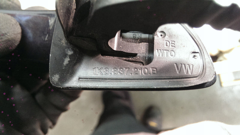 Klamka zewnętrzna PR przód VW SCIROCCO 1K8837210B