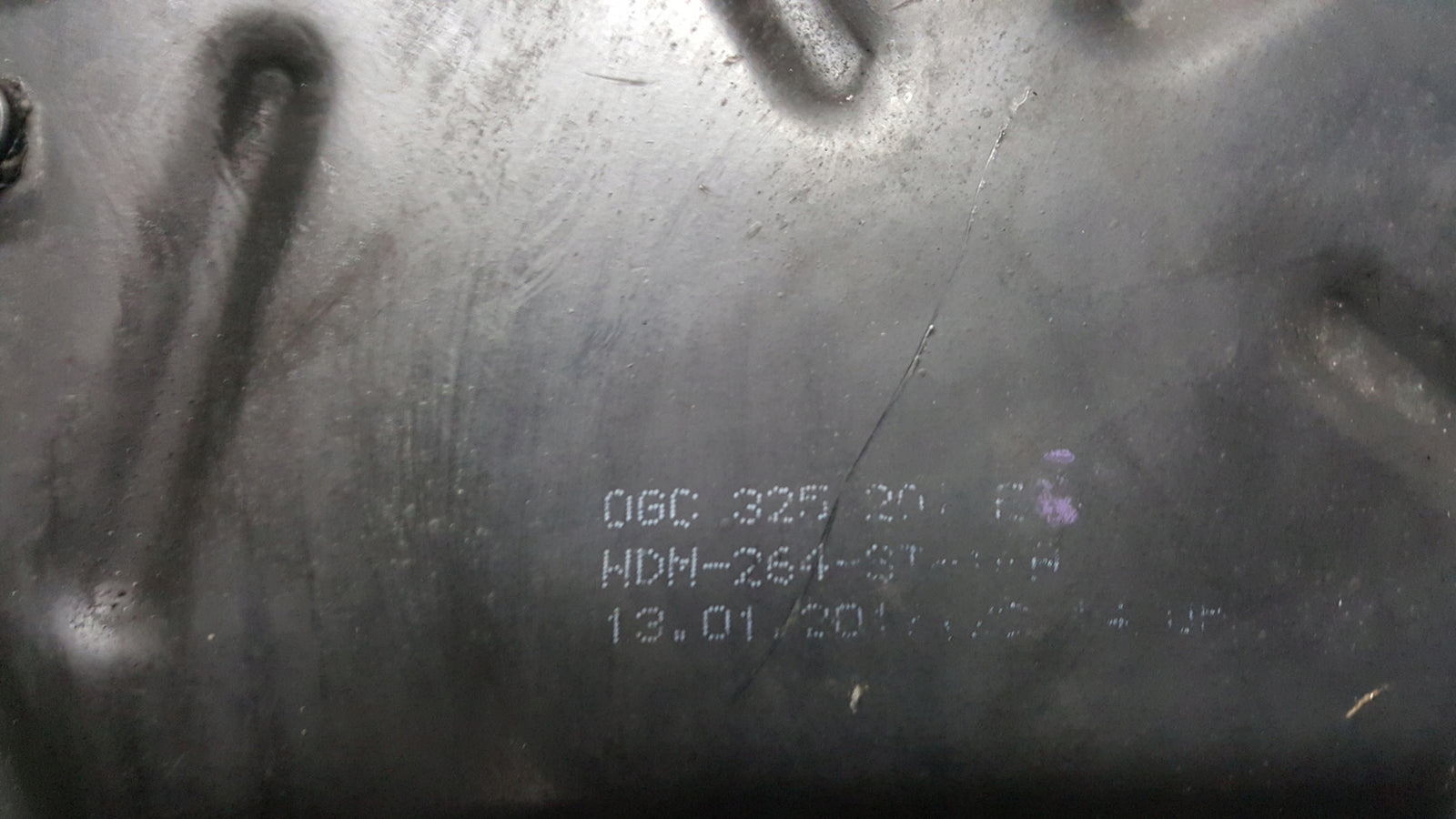 Volkswagen AUDI SKODA Miska olejowa skrzyni biegów 0GC325201E