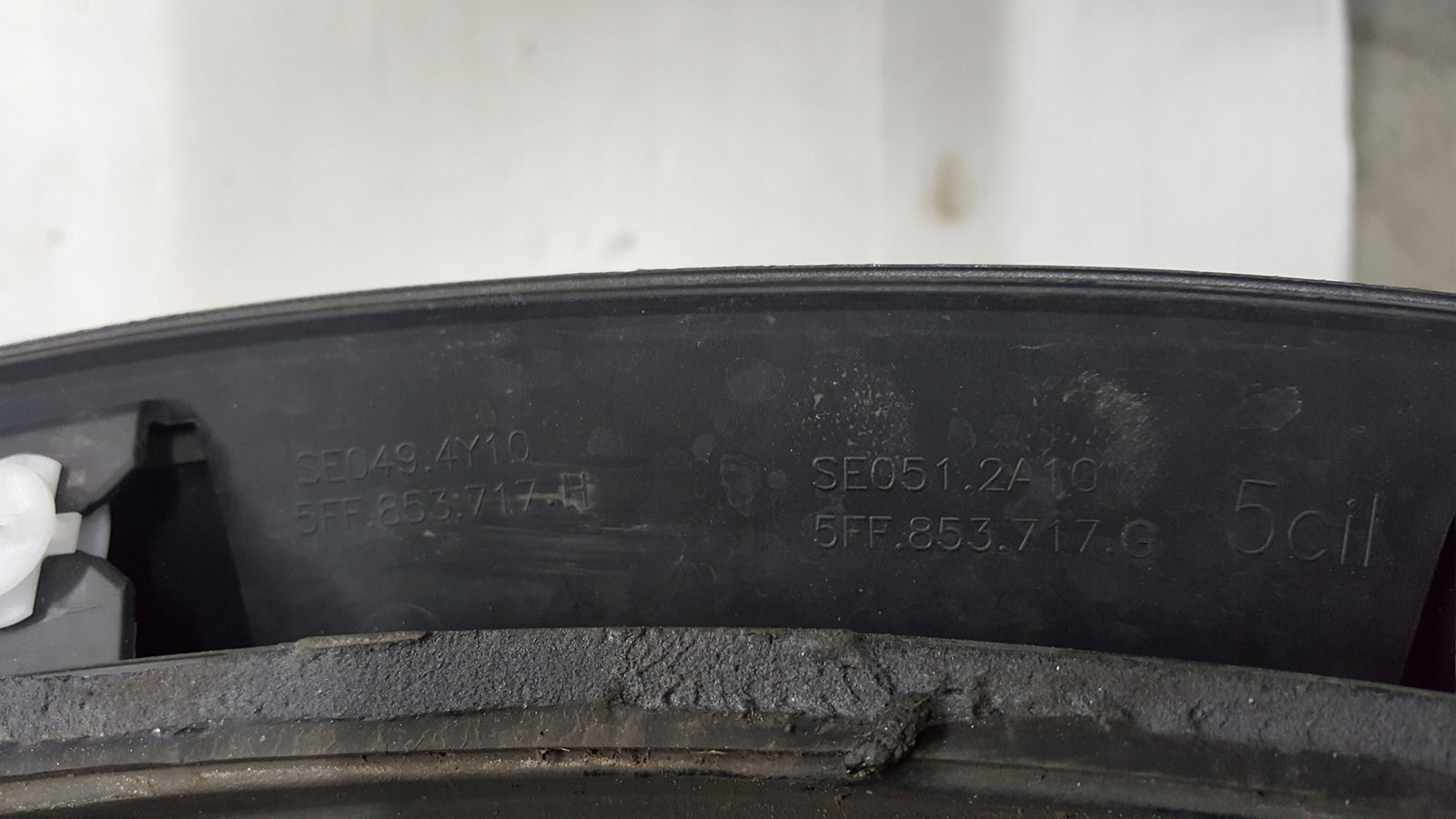 Listwa błotnik LE przód CUPRA FORMENTOR 5FF853717G