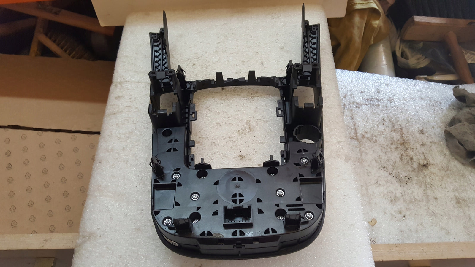 Panel kontroler multimedia MMI-- AUDI A4 (B8) A5 RS5 Q5 8T0919611L demontaż