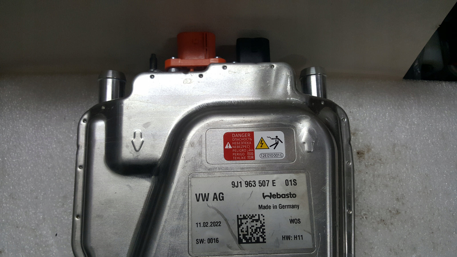 WEBASTO moduł grzewczy PORSCHE TAYCAN AUDI E-TRON GT 9J1963507E demontaż