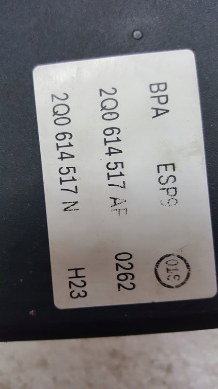 Volkswagen Polo Seat Ibiza STEROWNIK POMPY ABS 2Q0614517AP 2Q0614517N