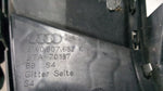 Kratka zderzaka prawy przód AUDI A4 S4 B9 8W0807682K demontaż