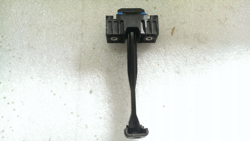 Ogranicznik drzwi tył AUDI A4 B9 8W0839249