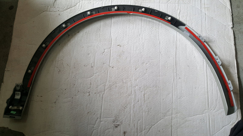 Listwa błotnika lewy przód AUDI Q3 8U0853717A NOWA
