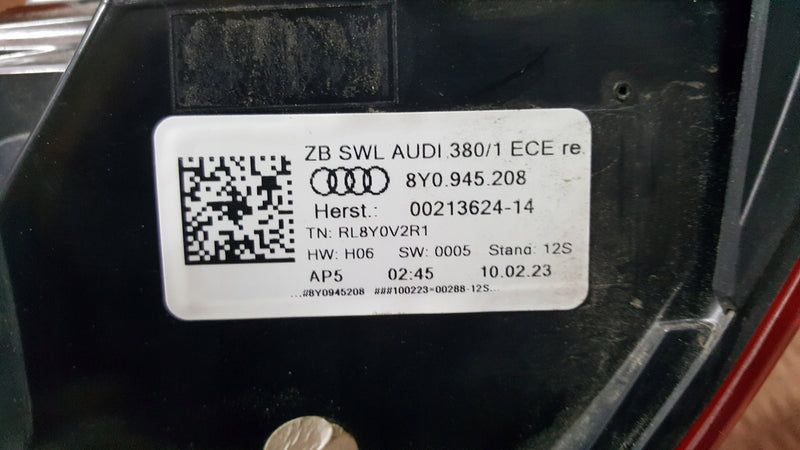 AUDI A3 8Y0945207 8Y0945208 LAMPY TYŁ TYLNE LED