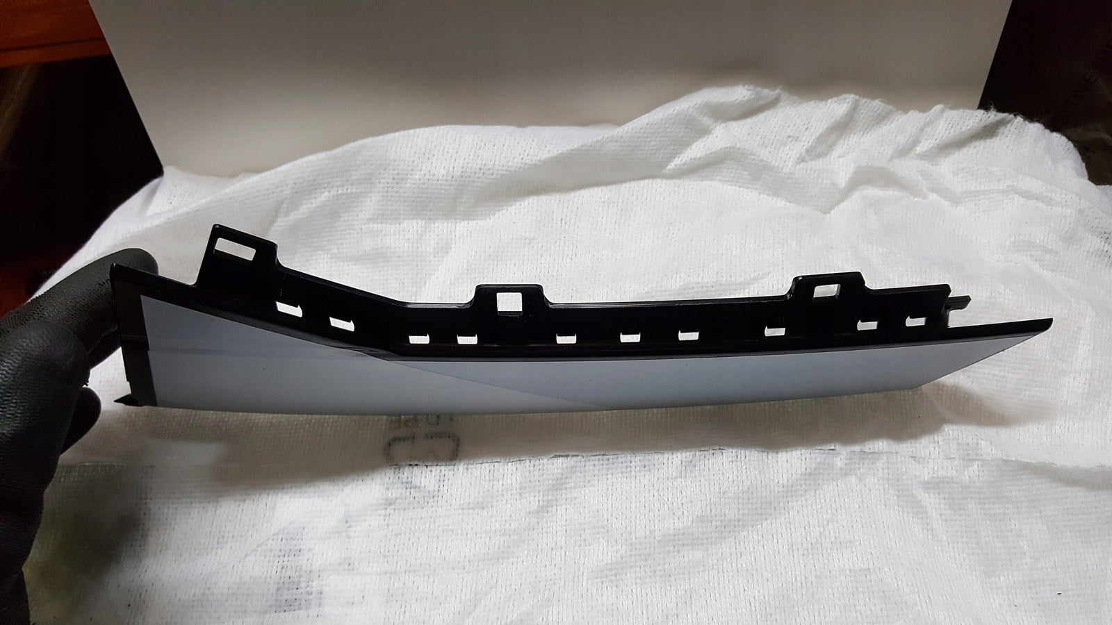 Osłona słupka C listwa drzwi AUDI A3 8Y4839903A