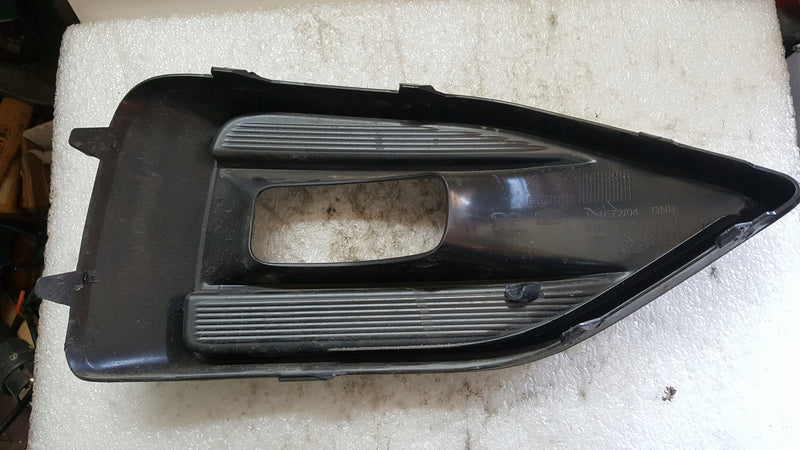 Kratka zderzaka lewy przód SEAT TARRACO 5FJ853665B