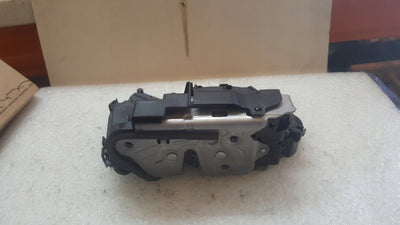 NOWY ORYGINALNY zamek drzwi prawy tył VW AUDI SEAT 5TA839016Q