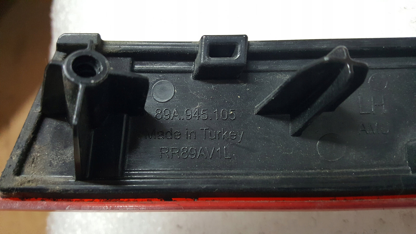 ODBLASK ZDERZAKA TYŁ AUDI Q4 E-TRON 89A945105