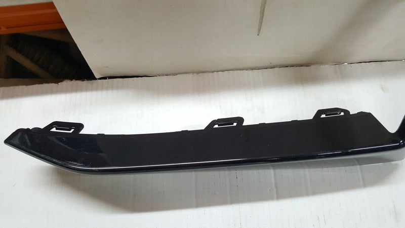 Listwa zderzaka prawy przód SKODA ENYAQ 5LA807834 demontaż