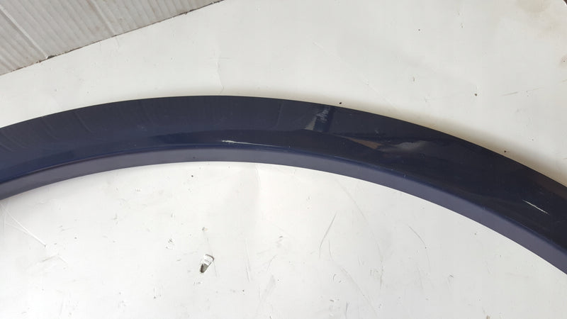 Listwa błotnika prawy tył AUDI Q5 80A853818A demontaż