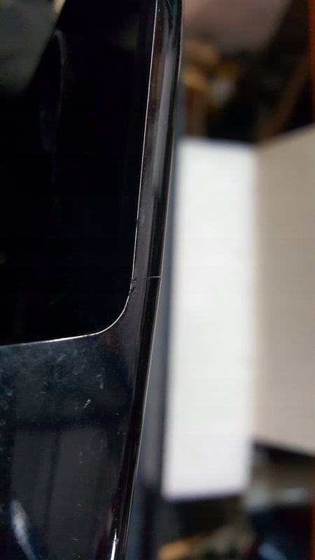Przednia podkładka tablicy rejestracyjnej AUDI A8 D4 4H0807285AE