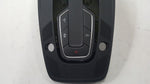 Lampka podsufitki AUDI 4K0947135AE demontaż