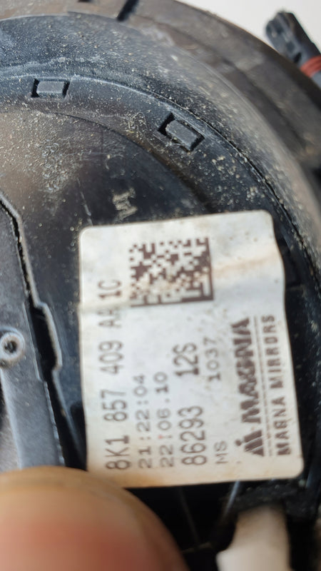 Le Lusterko zewnętrzne AUDI A4 8K1857409AA 6 pinów
