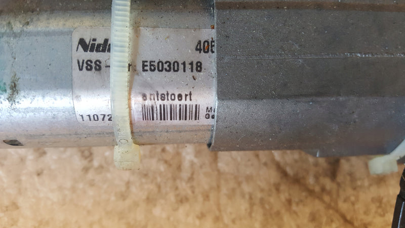 Siłownik Elektryczny Klapy Tył AUDI Q5 8R A6 C6 KOMBI LEWY 8R0827851 B