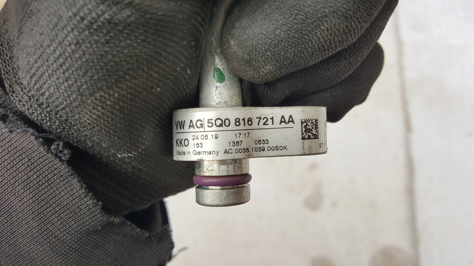 Rurka klimatyzacji VW AUDI SEAT SKODA 5Q0816721AA