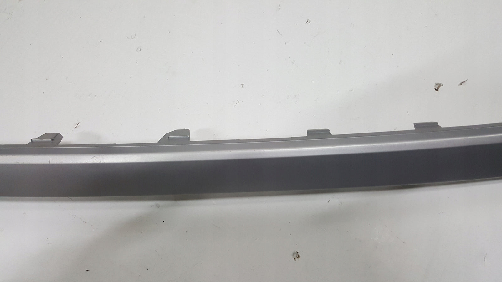 Listwa zderzaka tylnego VW T-CROSS 2GM807425 NOWA ORYGINAŁ