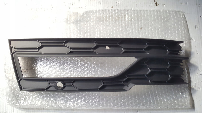 Kratka zderzaka LE przód SKODA OCTAVIA 5E3807681A