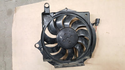 PORSCHE TAYCAN 9J1 WENTYLATOR LEWY OBUDOWA 9J1121383 9J1959456D