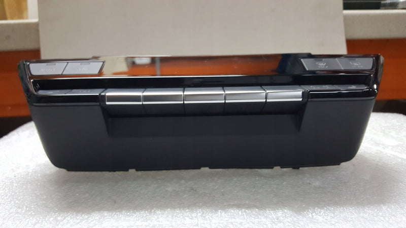 Panel klimatyzacji AUDI A3 8Y0820043A demontaż