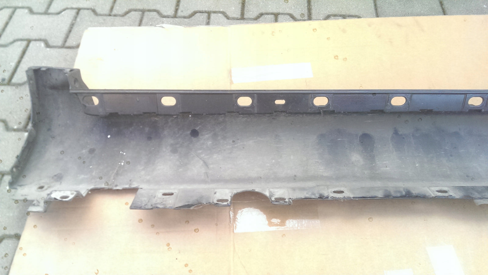 Listwa progowa prawa AUDI A8 D3 LONG 4E4853860D