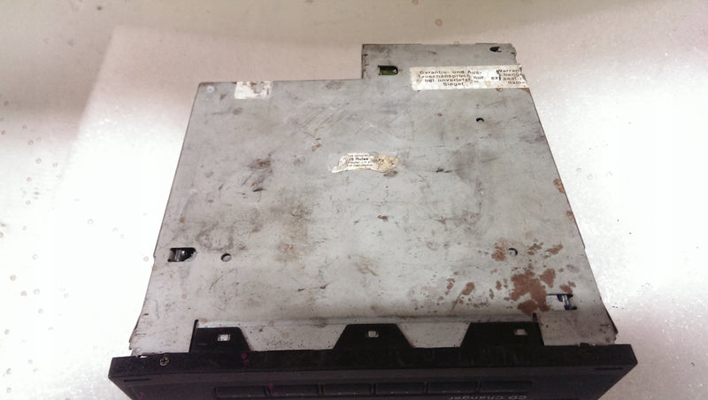 Zmieniarka CD AUDI 4E0035111A