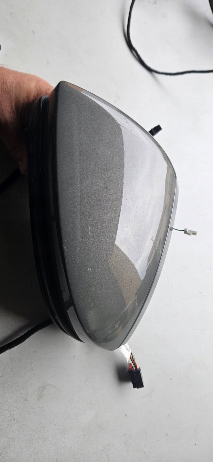 Le Lusterko zewnętrzne AUDI A6 4K1857409J 15 pinów
