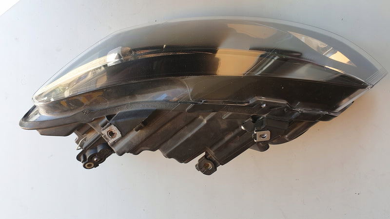 le reflektor Vw POLO 6R1941015E 2013r DEMONTAŻ