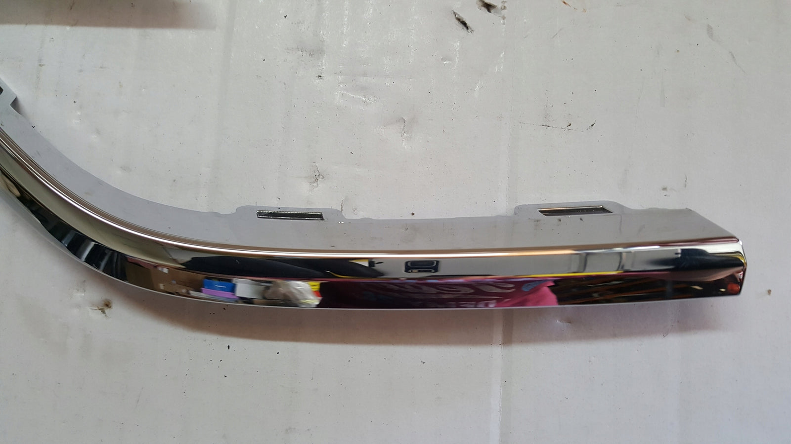 Listwa chrom zderzaka prawy tył VW TOURAN 5TA853054 demontaż
