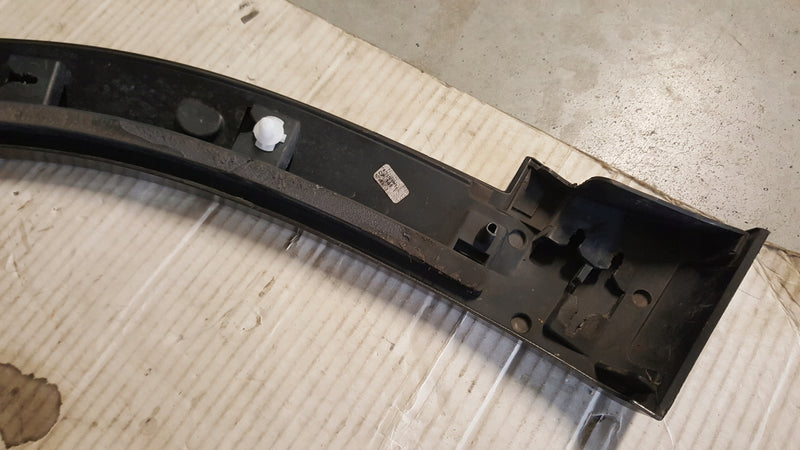 Listwa błotnika PR przód SEAT FORMENTOR 5FF853718D