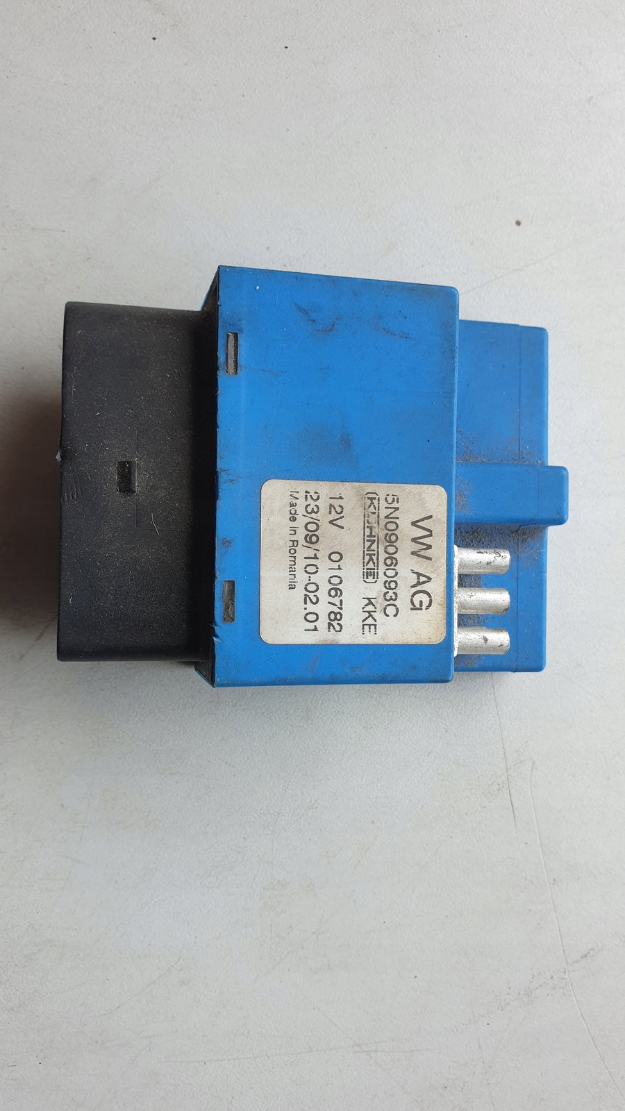 Moduł sterownik pompy paliwa AUDI 5N0906093C