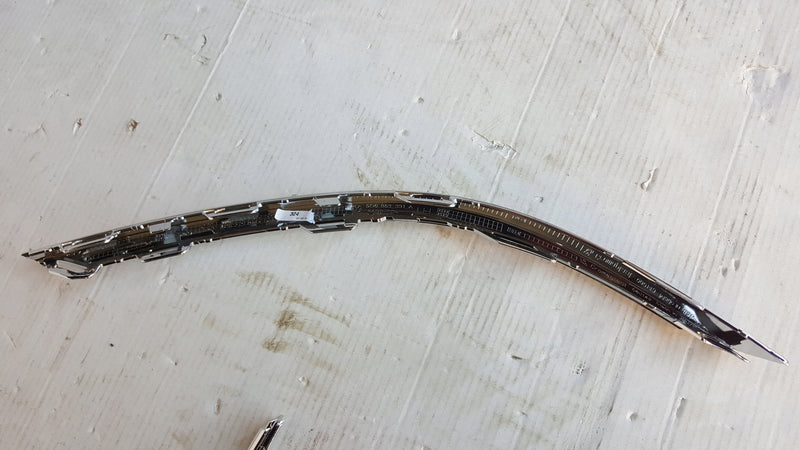 Listwy chrom tył VW GOLF VII 5G6853331A/332A/333