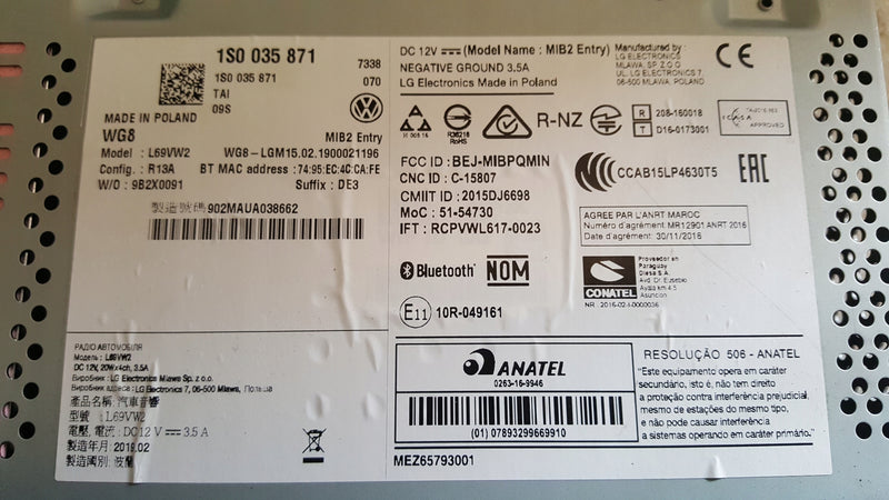 Radio VW UP! E-UP! 1S0035871 demontaż