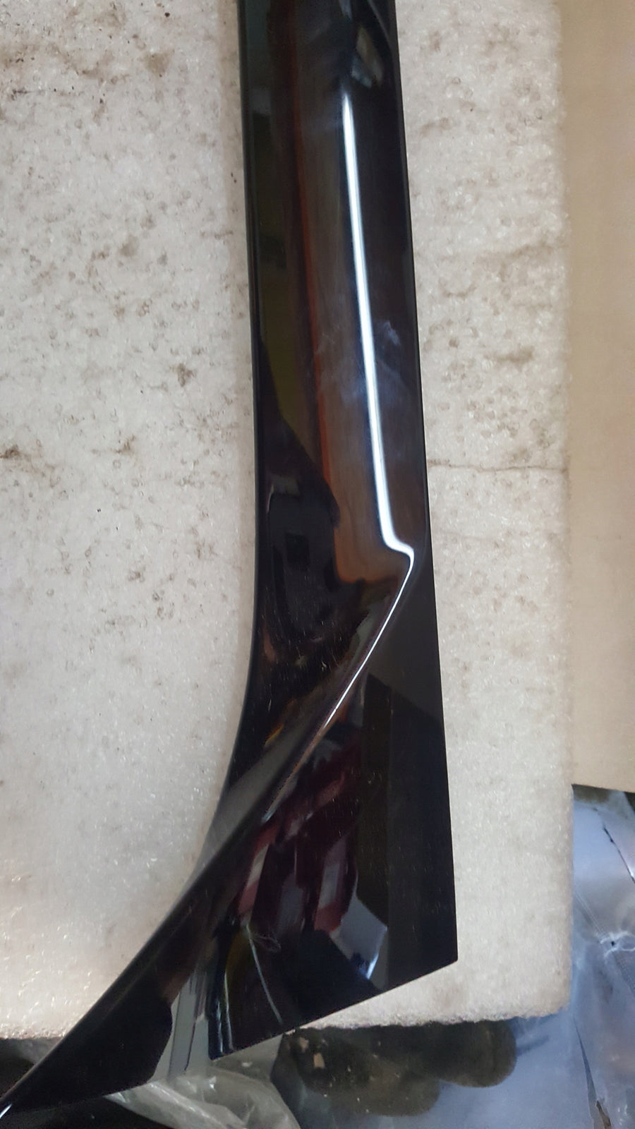 Listwy klapy bagażnika lewa + prawa strona VW TOURAN 5TA827939 5TA827940